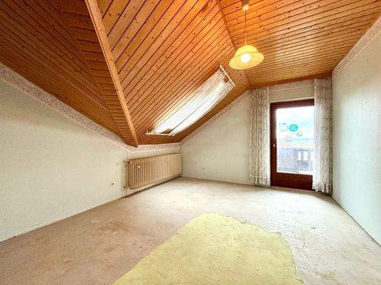 Zimmer 2 DG mit Balkonzugang