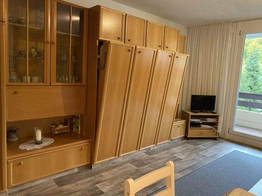 Bettschrank (II).jpg