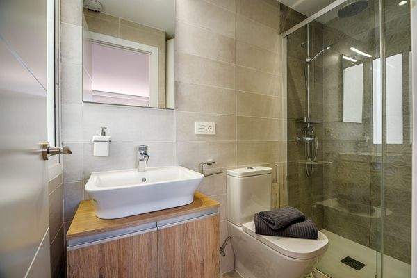 WhatsApp Image 2025-05-28 at 18.08.35 (2).jpeg