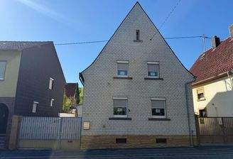Straßenansicht 1.jpeg