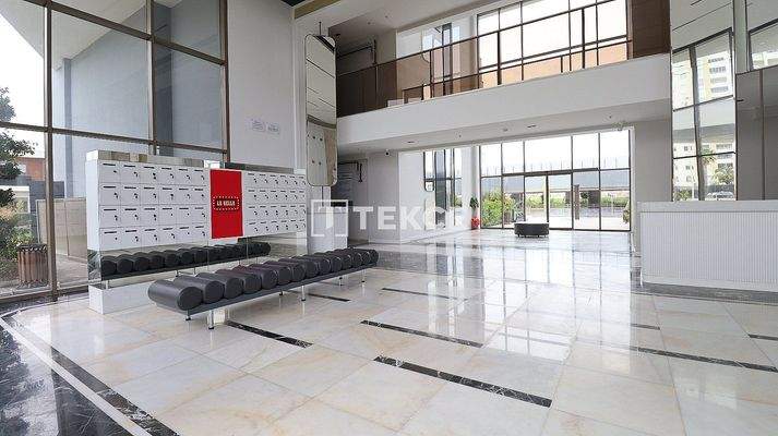 Elegant Apartments in a Complex in Antalya Altintas