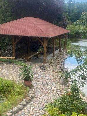 Pavillon am Teich