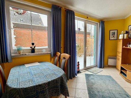 Wohnzimmer mit Terrassenzugang