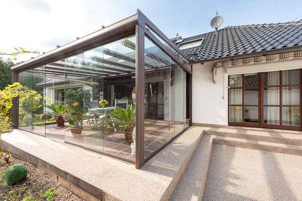 Wintergarten und Terrasse