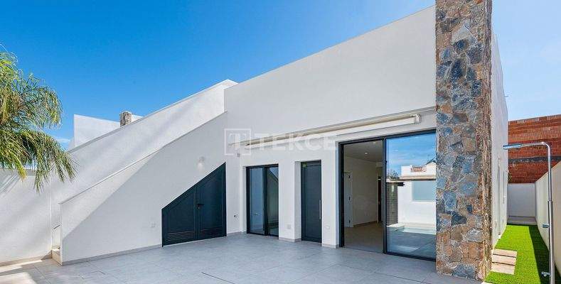 Bright Apartments with Solariums and Gardens in Pilar de la Horadada