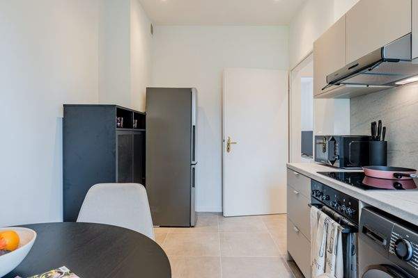 Equipped kitchen Berlin Zehlendorf apartment #65-16.jpg