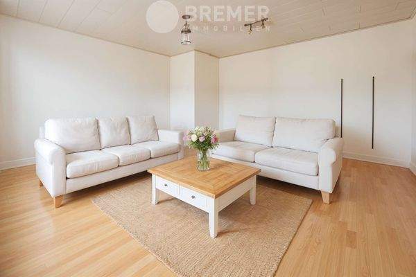 EG rechts, Zimmer (KI generiert)