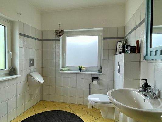 Duschbad im Erdgeschoss