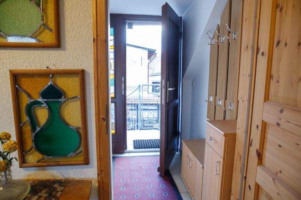 38 - Eingangsbereich