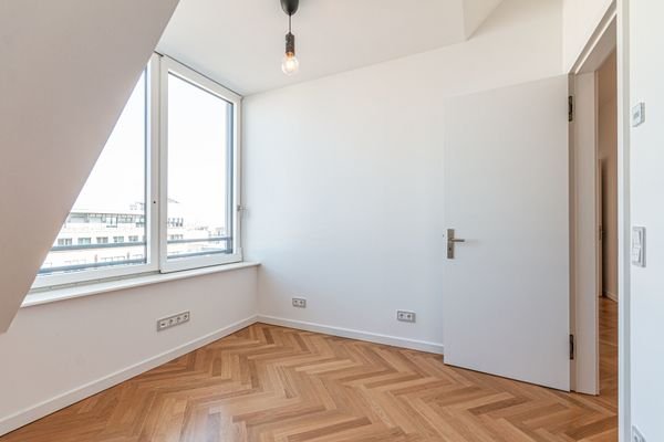 Kinder- oder Arbeitszimmer Ansicht 2