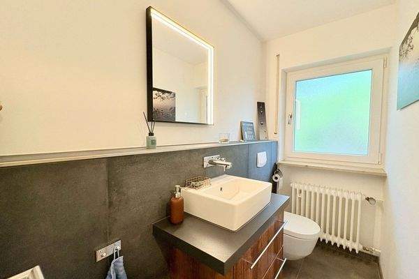 Gäste-WC Erdgeschoss