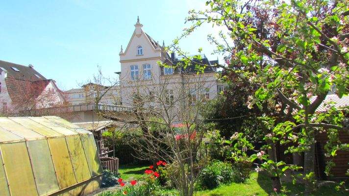 STREUOBSTWIESE KLEINER GARTEN INKLUSIVE