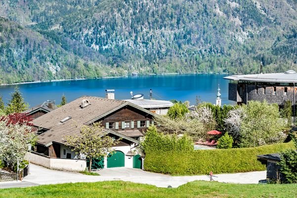 Herrlicher Blick auf den glitzernden Wolfgangsee