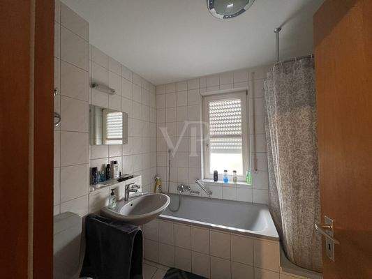 Bad mit Waschmaschinenanschluss