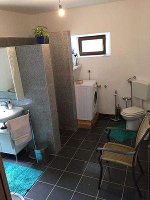 Bad im Erdgeschoss