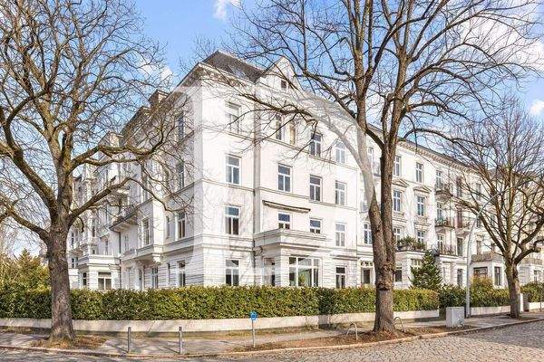 Blick aufs  Haus (Seitenansicht)