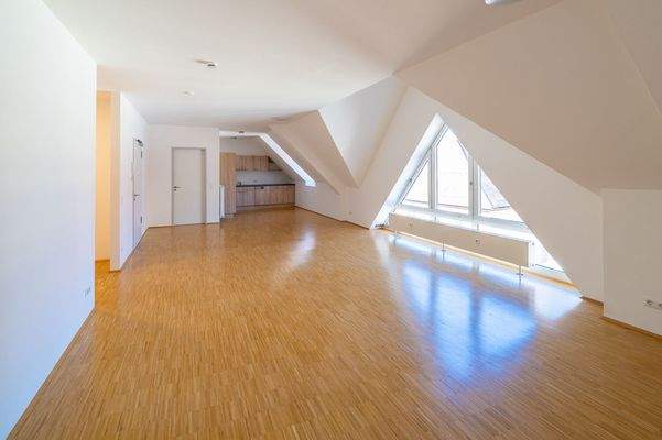 Wohn- und Essbereich Blick Richtung Küche