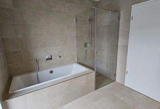 Badezimmer (2).jpg