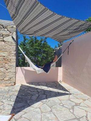 Kreta, Aspro: 3 Villen mit traditionellen Steinelementen und Bergblick zu verkaufen