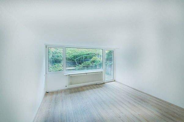 Büro/Arbeitszimmer im Souterrain