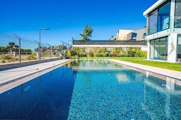 Detached Sea-View Villa with Private Pool in İzmir Urla