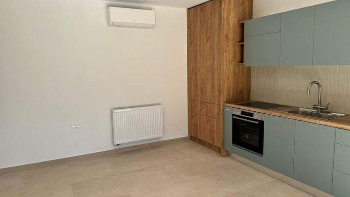 Kreta, Kournas: Malerisches Steinhaus mit bezauberndem See- und Meerblick zu verkaufen