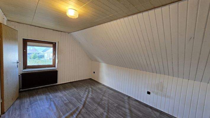 Kinderzimmer Einliegerwohnung DG