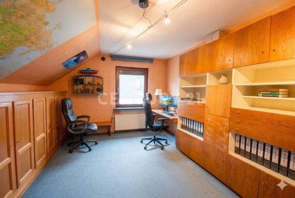 Kinderzimmer 2 (KI-bearbeitet)