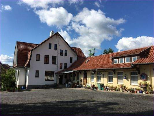 Haupthaus+Nebengebäude