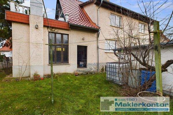 Hofansicht Garage/Werkstatt