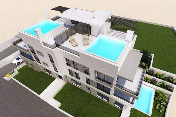 Luxuriöses Neubau Penthouse in Top-Lage von Okrug Gornji