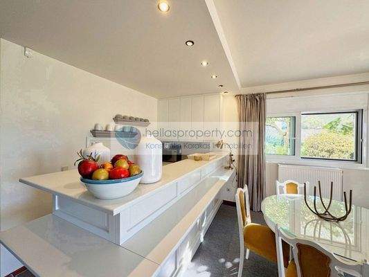 dc6ecc7d2d4f4dd495094e503e4c67fb-original