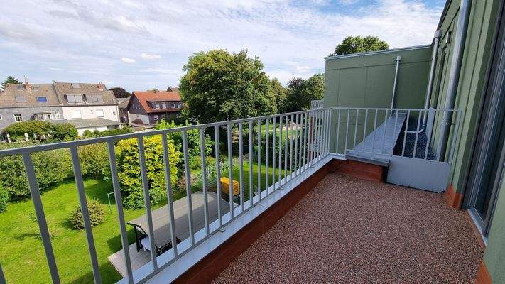 Balkon mit Gartenblick