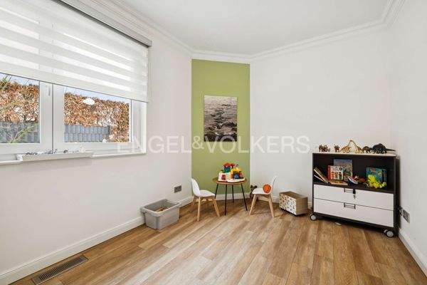 Mögliches Arbeitszimmer im Erdgeschoss