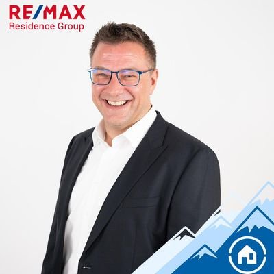 #remaxresidence