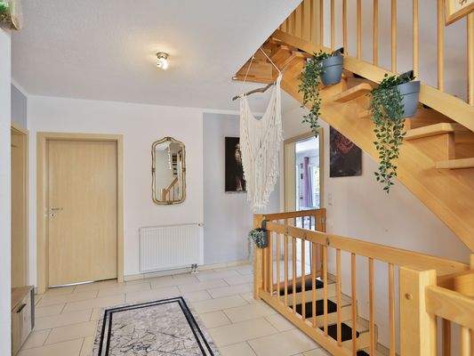 Geräumiger Eingangsbereich