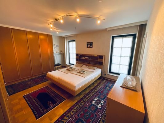 Hauptschlafzimmer mit Bad