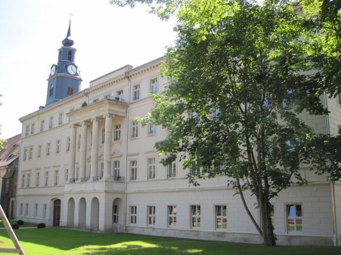 NEU - Leben im Schlosspark - Exklusive Denkmalschutz-Sanierung zum Wohlfühlen ...