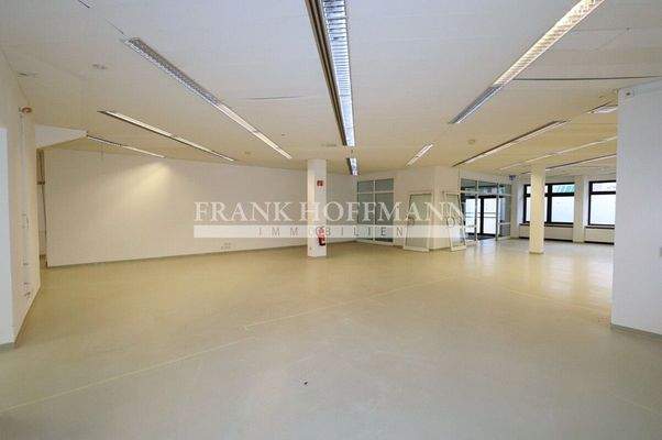 M2473 EG - Verkaufsfläche 2.1