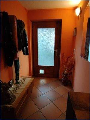 Wohnung UG Flur Eingang