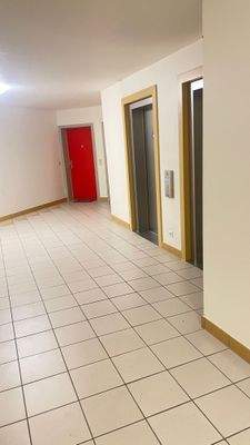 Treppenhaus 12. Etage.jpg