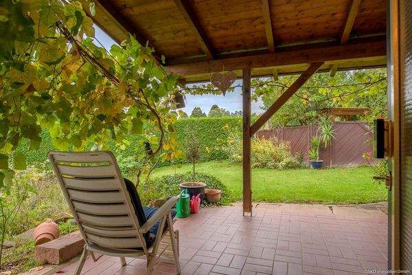 ...mit direktem Zugang auf die zweite Terrasse