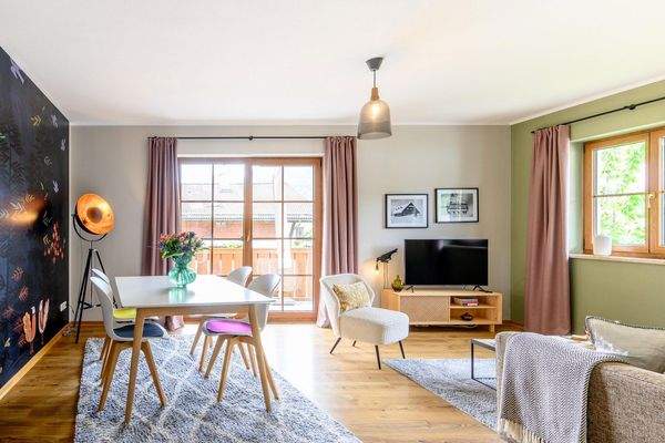 Wohn- und Essbereich im OG