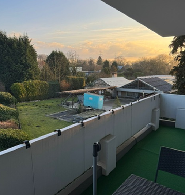 Balkon mit Aussicht.png