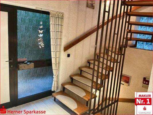 Flur- und Treppenhaus