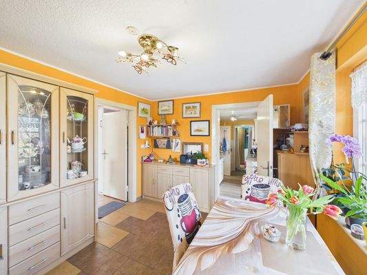 Esszimmer/ ehemalige Küche 