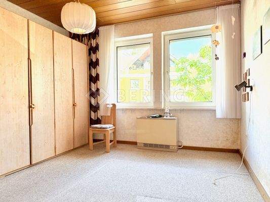 Zimmer 2, Obergeschoss