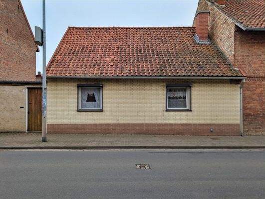 Wohnhaus Straßenseite