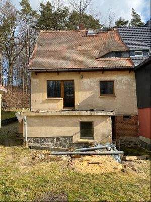 Westansicht mit Terrasse