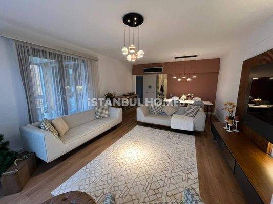 Duplex Apartment in a Complex Close to the Metro in Istanbul